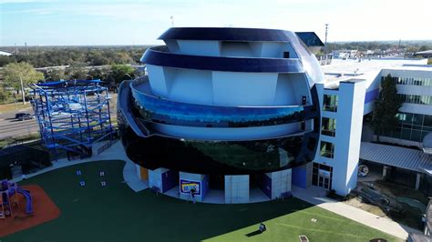 MOSI opens new planetarium in iconic blue dome | wtsp.com