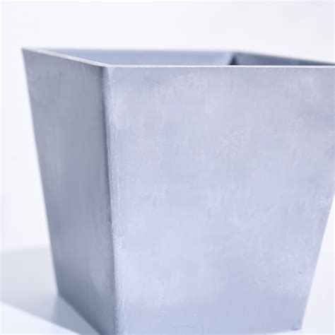 Hague Planter – Ugaoo