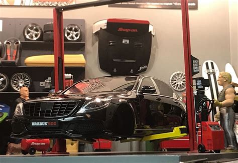 1/18 BRABUS MAYBACH S600 - Mobile01