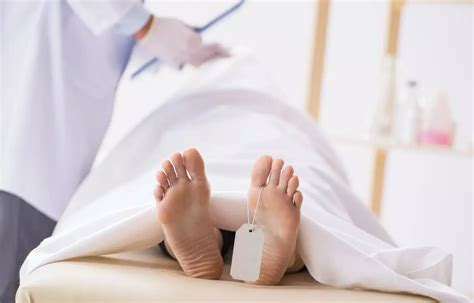 52-year-old nursing orderly falls from GTB hospital building, dies