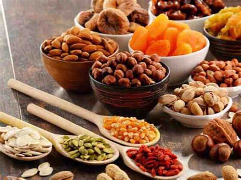 What Are the Benefits of Daily Dry Fruit Consumption?