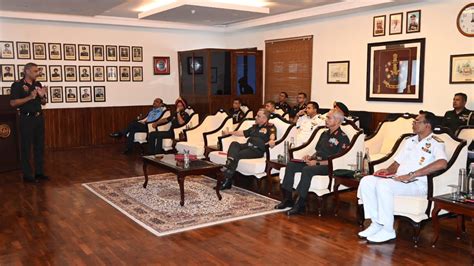 CDS Gen Anil Chauhan underscores need for military leaders to adapt to ...