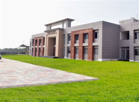 NDC Institute of Aircraft Maintenance Engineering