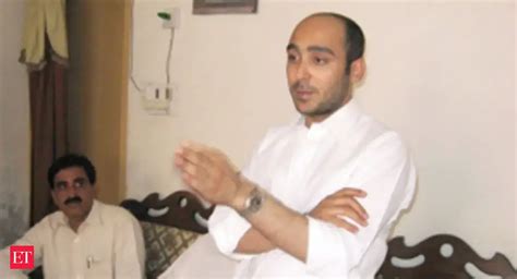 Kidnapped son of Pakistan ex-PM Yousuf Raza Gilani loses election - The ...