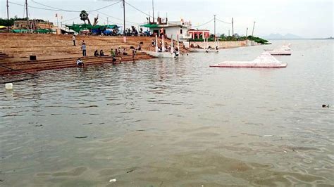Barwani Narmada River: बांधों के पानी से बड़वानी में नर्मदा नदी खतरे के ...