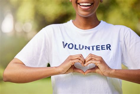 Volunteering 的图像结果