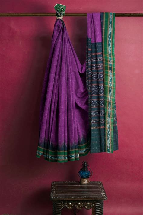 AURORA Soft Pure Cotton Handloom Saree – Vaagmi World