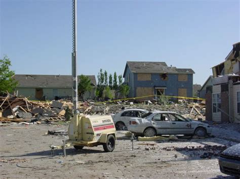 Tornadoes strike Osage and Douglas Counties - May 8th, 2003 - NWS ...