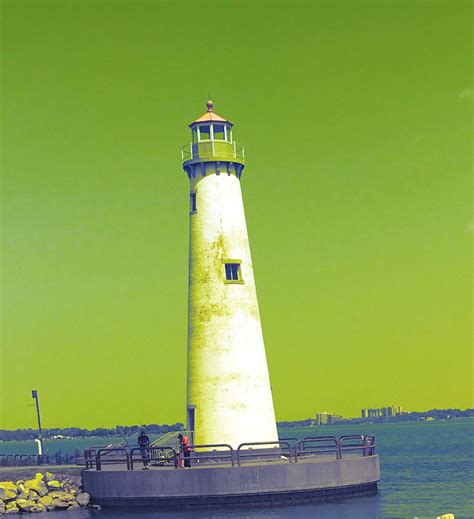Lighthouse-William G. Milliken State Park and Harbor Lighthouse ...