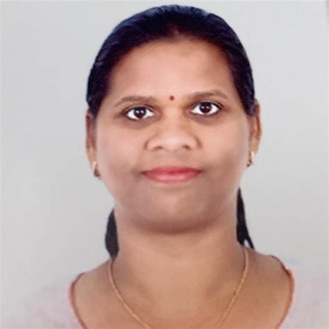 Baviya - MySQL teacher in Bengaluru - ₹500/h