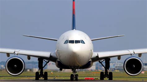 Bad Airline Food Leads to Sick Passengers and Diversion! - Mentour Pilot