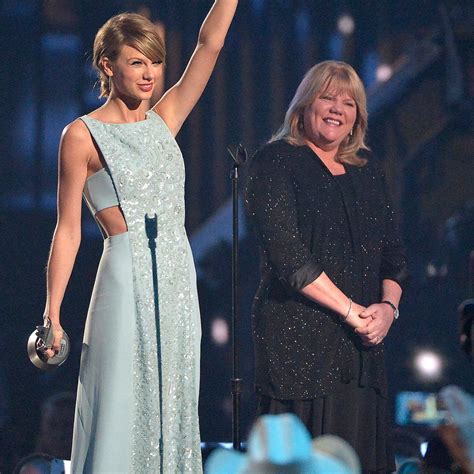 Taylor Swift's "Wood" Lyrics: Mom Andrea Swift Reacts