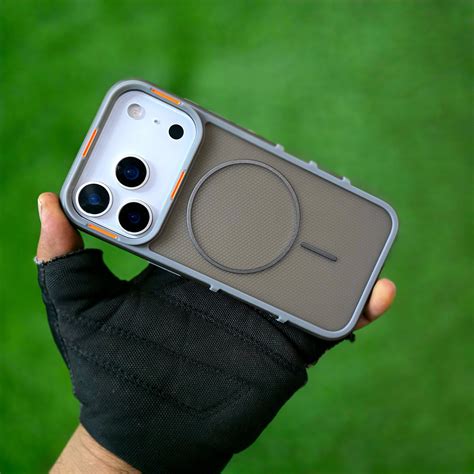 iPhone 17 Pro Hybrid Semi-Transparent Anti-Drop Back Cover with Magsaf ...
