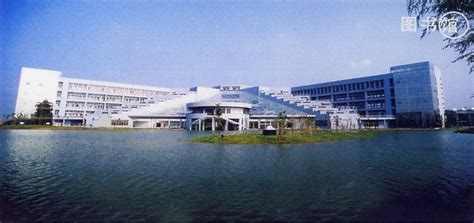 江西科技学院-VR全景城市