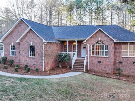 121 Sierra Woods Dr, Troutman, NC 28166 | Homes.com