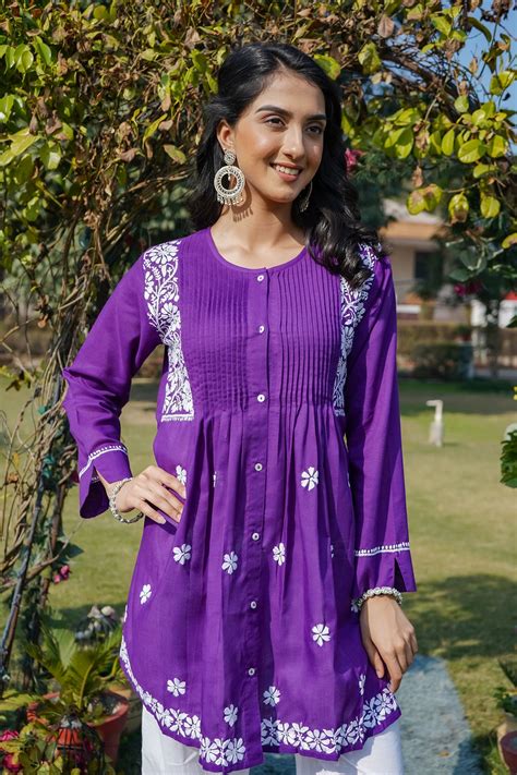 House Of Kari(Chikankari Clothing) - Cotton Chikankari Short Kurta in ...