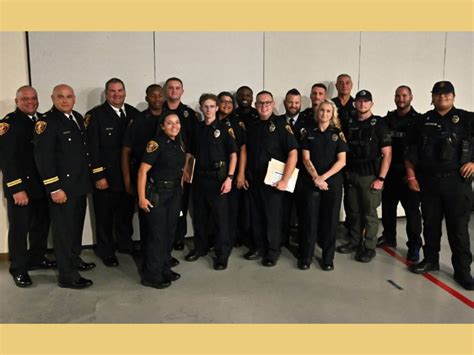 Houma Police Department welcomes newest Academy graduates to the force ...