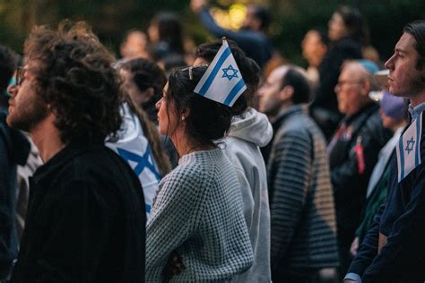 ‘I Was Very Alone Today’: Young Jewish Americans Grieve Over Israel ...