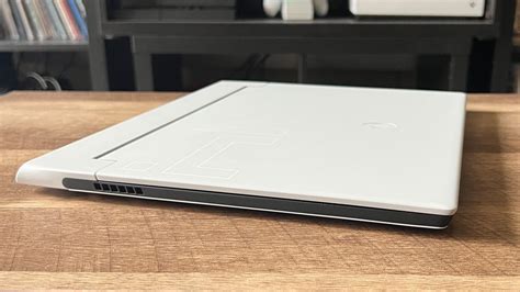 Alienware Laptop Latest Model 的图像结果