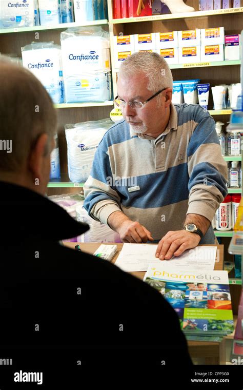 Chemist Shop 的图像结果