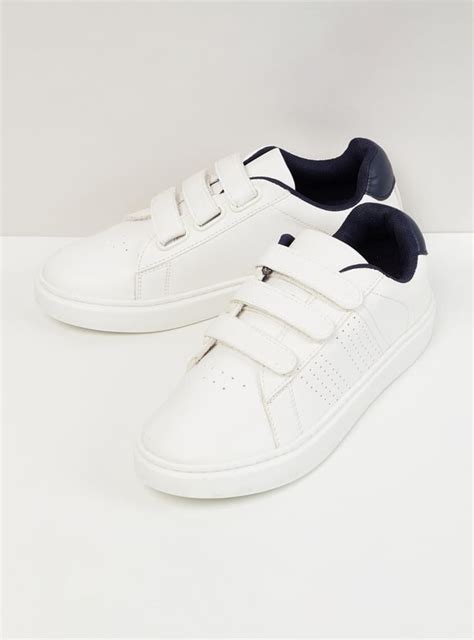 Buy Boys Sold Velcro-Strap Slip-On Casual Shoes Online at just Rs. 999. ...