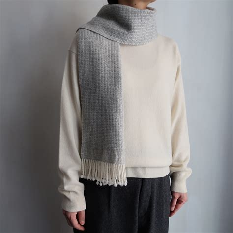 what is there / " puff " hand woven muffler ( white × lt.gray ) | what ...