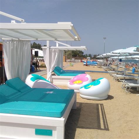CHALET ON THE BEACH - All You Need to Know BEFORE You Go 2026 (with ...