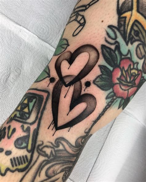 𝐏𝐄𝐃𝐑𝐎 𝐁𝐔𝐄𝐍𝐎 on Instagram: " Parzinho de corações em fatcap feito pra minha gata. Obrigado e ...