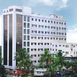 Associate Consultant Retina - Susrut