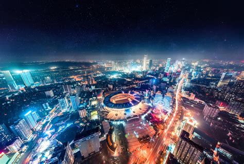 长沙IFS卓越表现为城市赋能，跨年集光而行引领2021全新篇章 - 消费 - 三湘都市报 - 华声在线