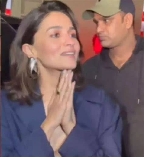 Alia Bhatt's heart touching video with an elderly fan goes viral ...
