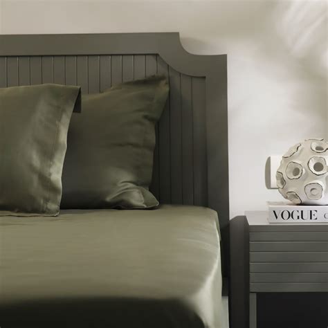 ESQ Living Bottega Bamboo Cotton King Size Bedsheet Set - Dark Green