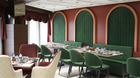 Rotlo — Authentic Gujarati Thali, Reimagined | Ahmedabad & Gandhinagar