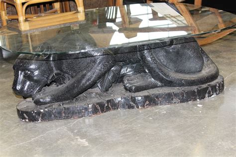 BLACK PANTHER COFFEE TABLE WITH GLASS TOP
