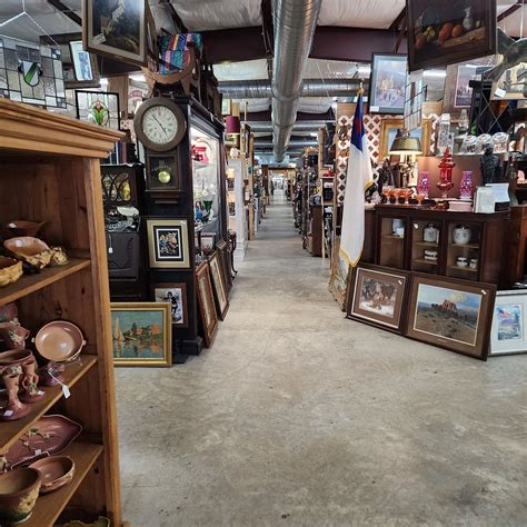 CEDAR CHEST ANTIQUE MALL (2026) All You Need to Know BEFORE You Go ...