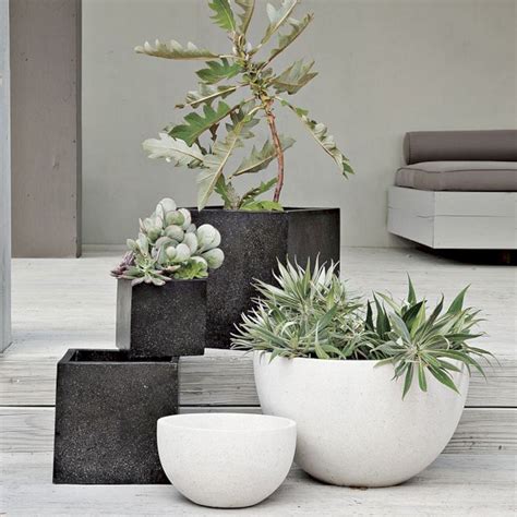 Gorgeous 35+ Modern Outdoor DIY Succulent Planter Using Cinder Blocks ...