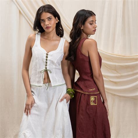 Soft Pleated Skirt – Akashi Clothing