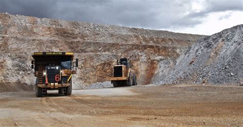 Hochschild logra acuerdo para que se levante bloqueo en mina Inmaculada