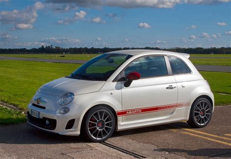 Lowered Fiat 500 Abarth