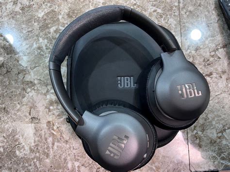 Jbl Bluetooth Earphones How To Pair at Callum Balmain blog