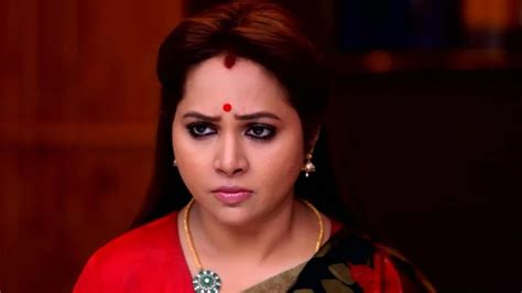 Watch Peranbu TV Serial 6th May 2023 Full Episode 431 Online on ZEE5