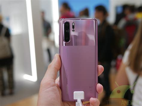 Huawei P30 e P30 Pro si rinnovano con nuove funzioni e colorazioni e la ...