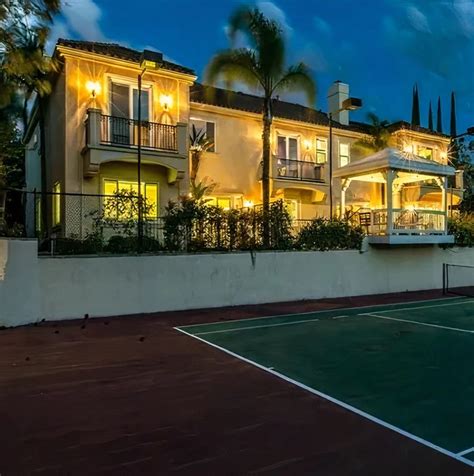 Inside Snoop Dogg’s $1.7 Million Home in Diamond Bar, California: A ...