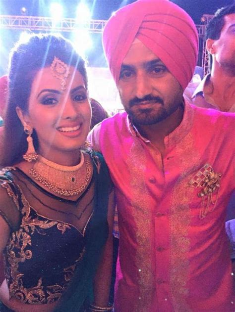 Harbhajan Singh Exchanges Wedding Rings with Geeta Basra - Photos ...