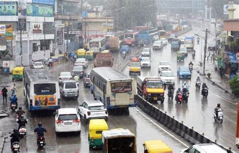 Centre to scrap over 15-year-old govt vehicles - IBTimes India