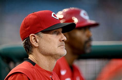 Cincinnati Reds fans furious as team retains manager David Bell despite ...