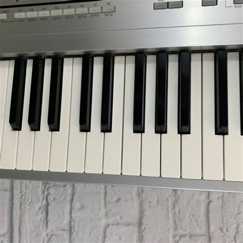Korg Triton Le Studio Digital Synthesizer Keyboard Sampler 88-Key Work ...