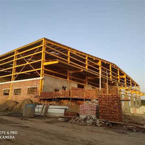 Pre Engineering Building 的图像结果