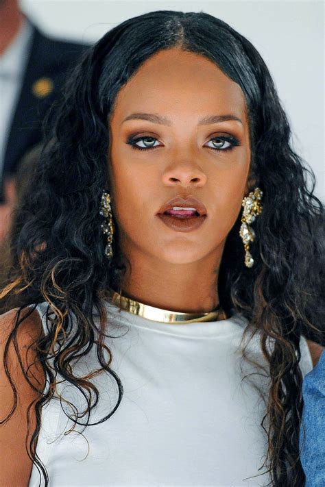 WikiCelebs - Biography of Celebrities: Rihanna WIKI, Age, Husband ...