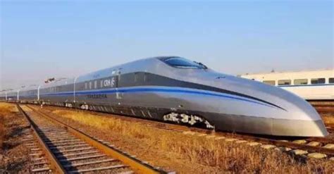 世界最快的火车，中国占3席，第1名双脚离地！ - 知乎